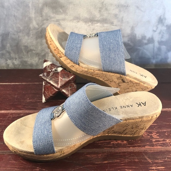 Anne Klein Denim Blue Slip On Cork Wedge Heels Size 9.5 - Picture 4 of 8